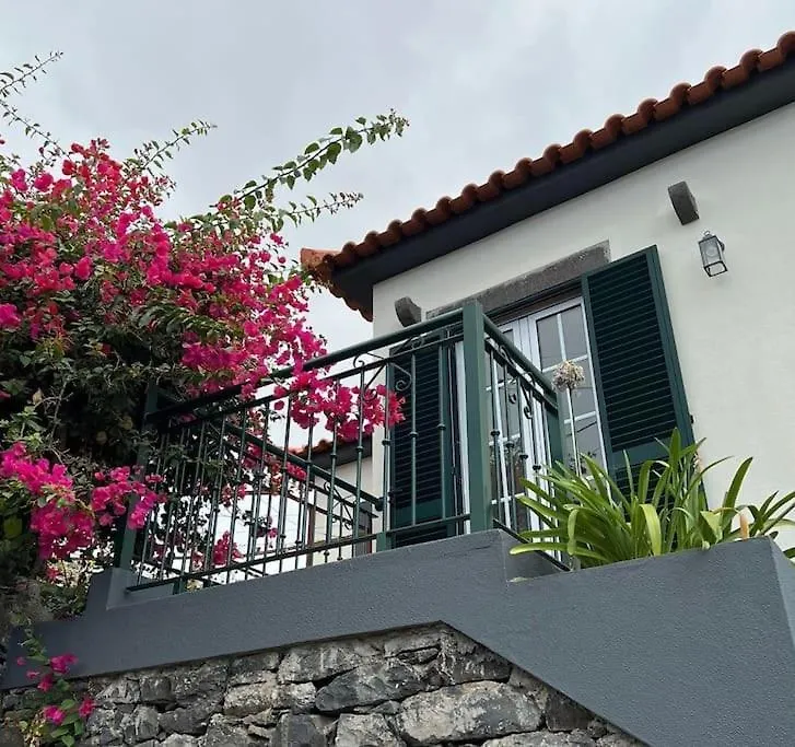 Guest House Santinhos Estreito Da Calheta
