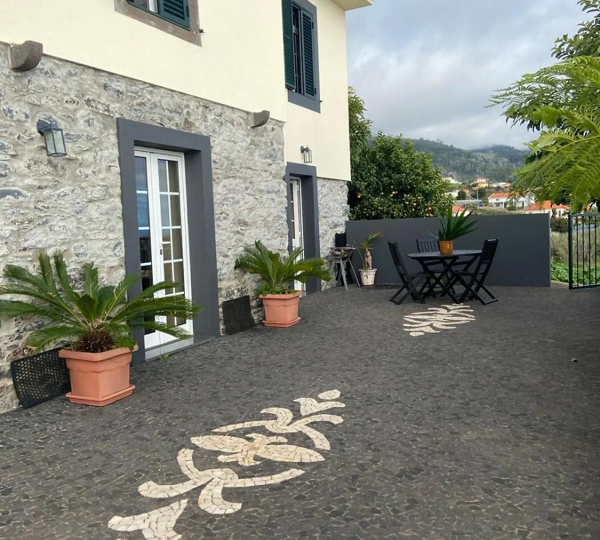 Guest House Santinhos Estreito Da Calheta Prázdninový dům